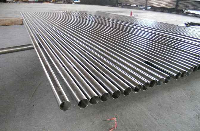 304不锈钢管在生产过程中会用到热轧工艺